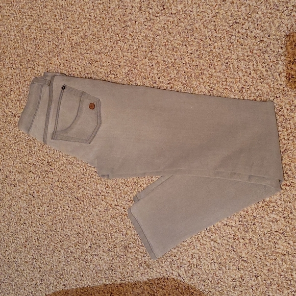 Element Jeans - Picture 2 of 2